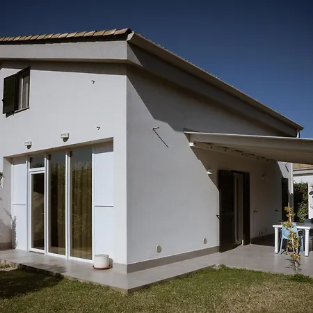 Salinelle Panarea Holiday home *